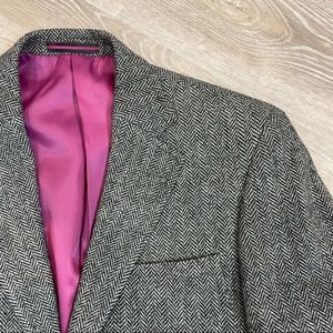 Point Zero Classic Fit Tweed Wool Blazer — Herringbone Print (Men’s 42R)